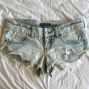 Billabong shorts